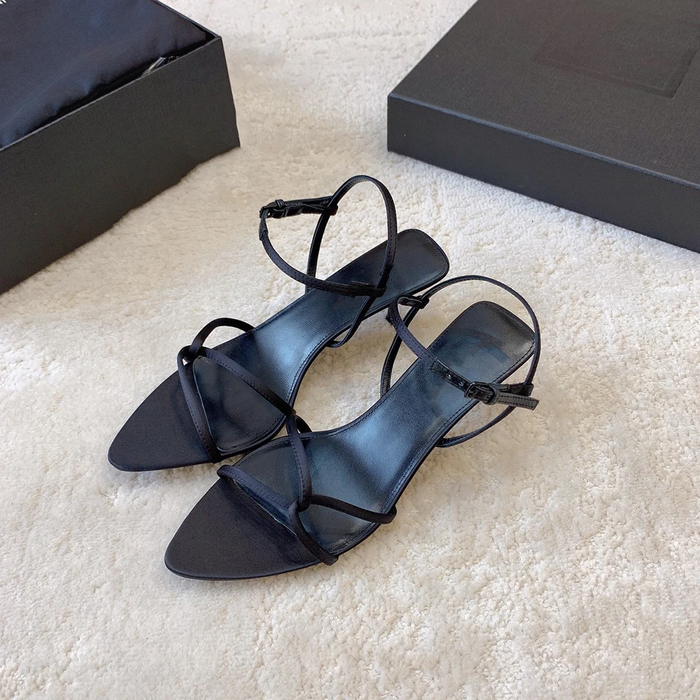 รองเท้าส้นสูงดีไซน์หรูหรา หัวแ - Women'S Shoes Clogs บทวิจารณ์และราคา
